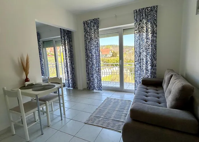 Fonix Apartmanhaz *