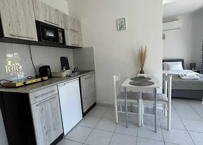 Fonix Apartmanhaz Apartment Vonyarcvashegy