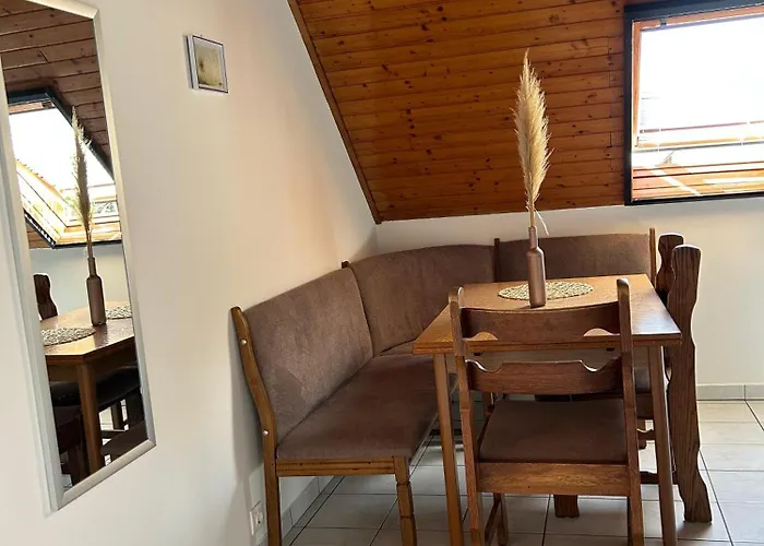 Fonix Apartmanhaz * Vonyarcvashegy